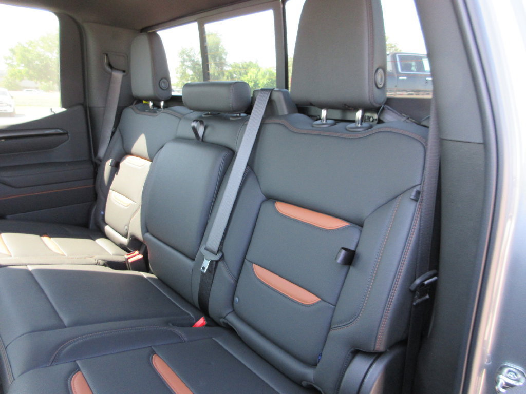 New 2026 GMC Sierra 1500 AT4 w/ AT4 Premium Package AWD/4WD image 17