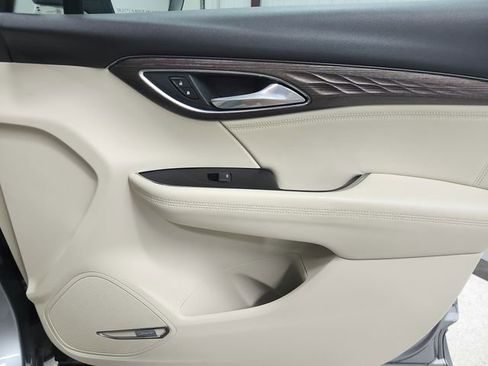 Used 2023 Buick Envision Avenir FWD image 45