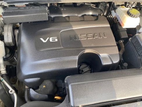 Used 2020 Nissan Pathfinder S image 19