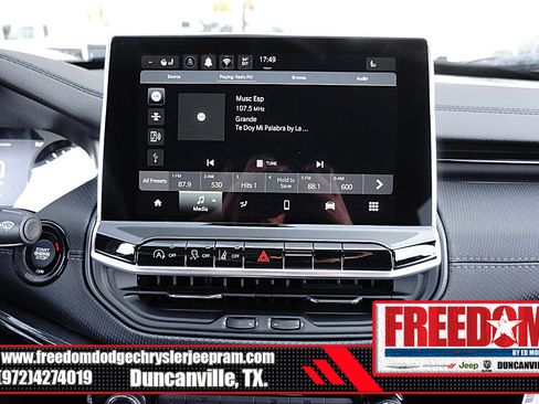 New 2026 Jeep Compass Latitude image 21