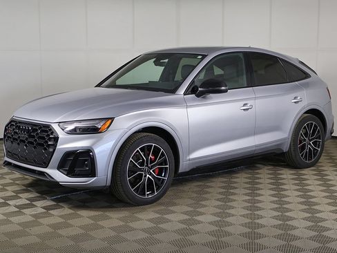 Used 2023 Audi SQ5 Premium Plus w/ Premium Plus Package AWD/4WD image 10