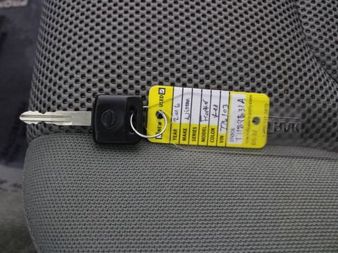 Used 2016 Nissan Frontier S image 5