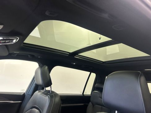 New 2026 Jeep Grand Cherokee L Limited image 27