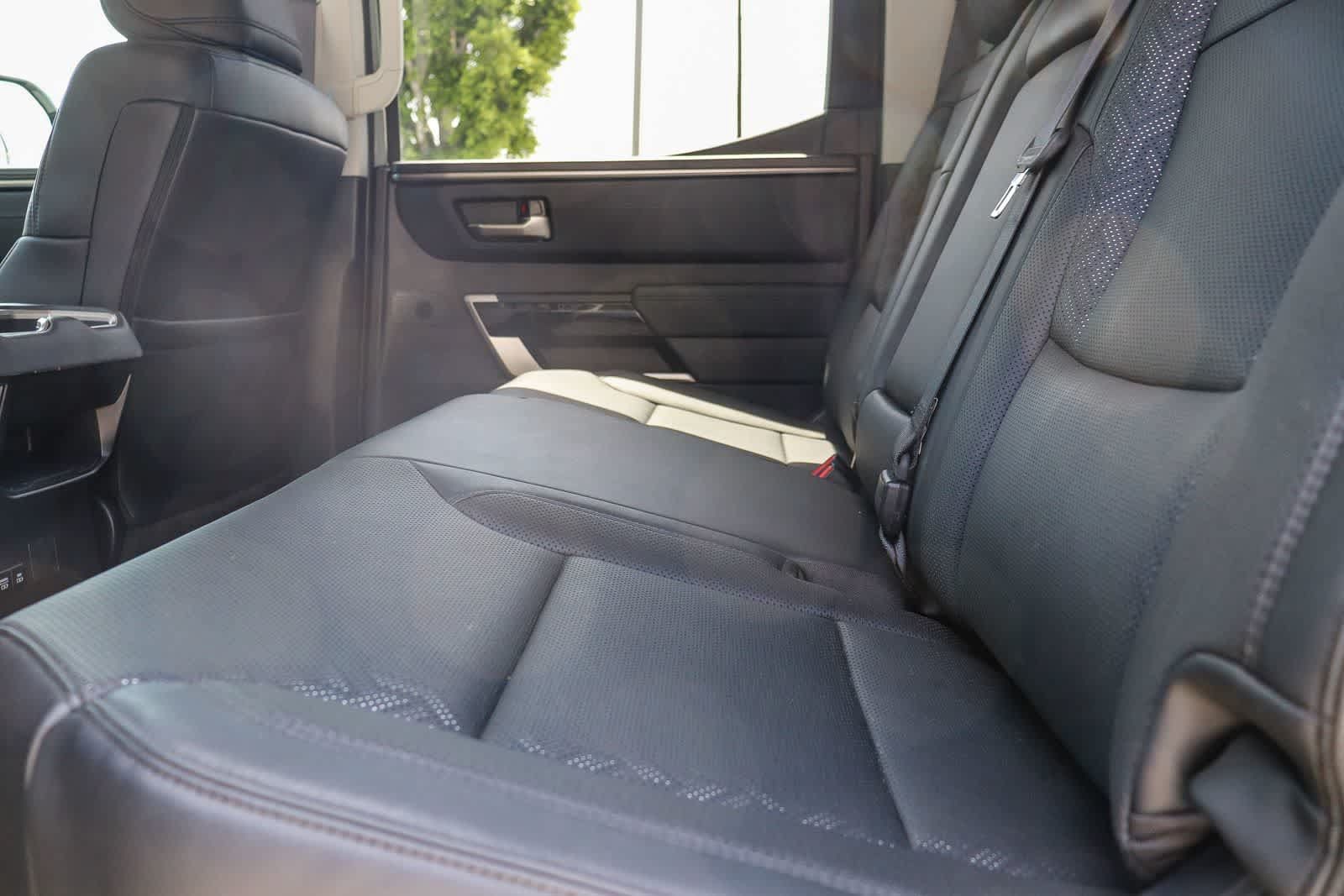 Used 2024 Toyota Tundra Limited AWD/4WD image 19