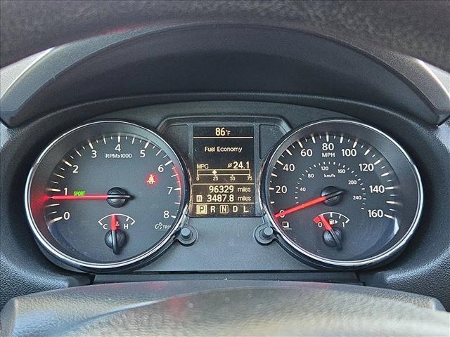 Used 2012 Nissan Rogue S w/ Special Edition Pkg FWD image 11