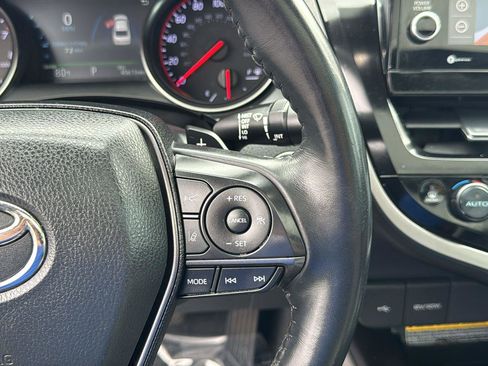 Used 2021 Toyota Camry XSE w/ Navigation Package image 17