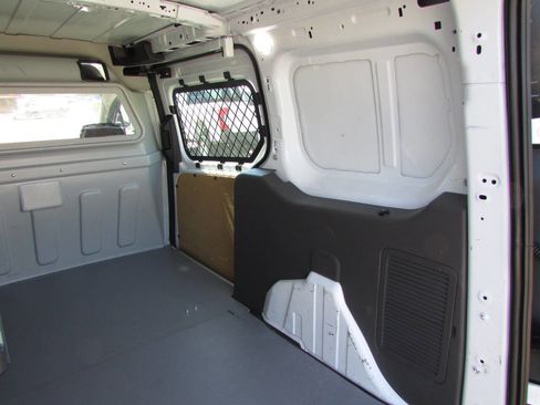 Used 2023 Ford Transit Connect XL image 20