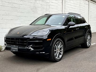 Certified 2025 Porsche Cayenne