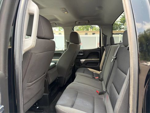 Used 2018 Chevrolet Silverado 1500 LT AWD/4WD image 10