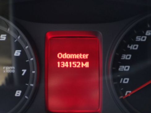 Used 2009 Pontiac G8 GT w/ Premium Package RWD image 30