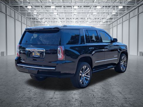 Used 2020 GMC Yukon Denali w/ Denali Ultimate Package AWD/4WD image 5
