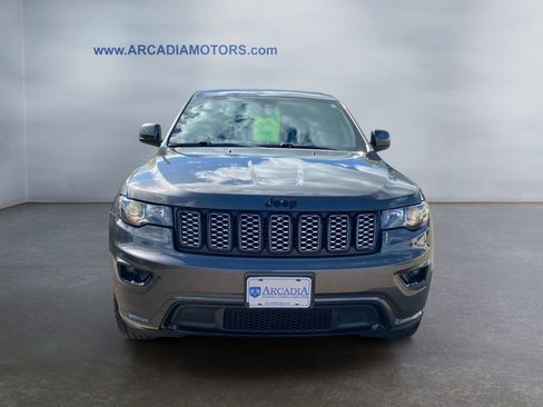 Used 2020 Jeep Grand Cherokee Altitude AWD/4WD image 8
