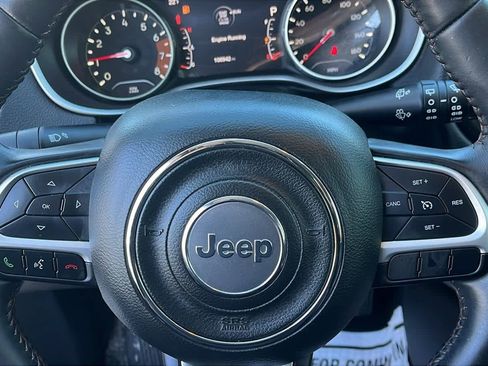 Used 2017 Jeep Compass Latitude w/ Popular Equipment Group image 11