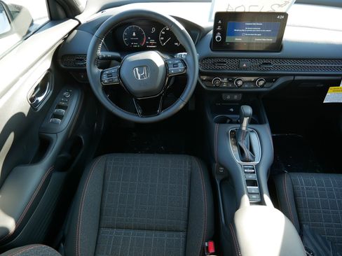 New 2026 Honda HR-V Sport image 9