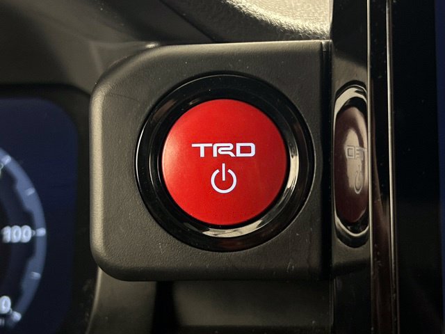 Used 2024 Toyota Tacoma TRD Sport w/ TRD Sport Premium Package AWD/4WD image 27