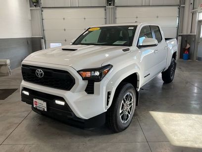 Used 2025 Toyota Tacoma TRD Sport