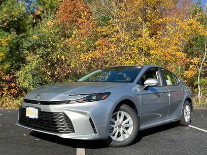 New 2026 Toyota Camry LE w/ Convenience Package