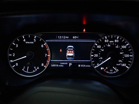 Used 2025 Nissan Rogue SV FWD image 18