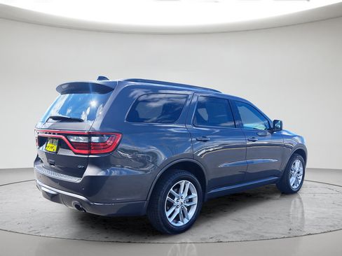Used 2024 Dodge Durango GT AWD/4WD image 3