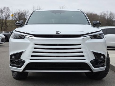 New 2026 Lexus TX 500h 500h F SPORT Performance Premi image 3