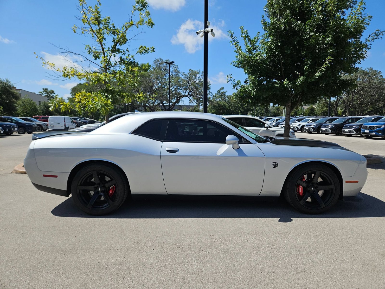 Used 2022 Dodge Challenger SRT Hellcat w/ Plus Package RWD image 2