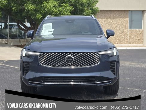 Used 2026 Volvo XC90 B6 Ultra w/ Protection Package Premier AWD/4WD image 2