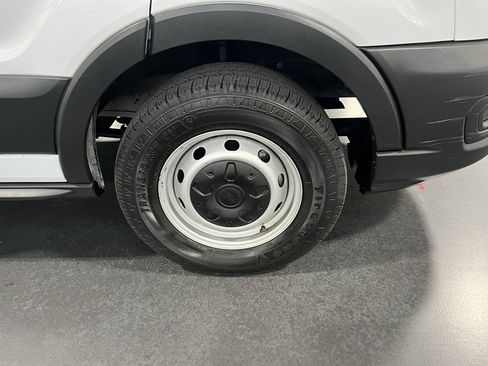 Used 2023 Ford Transit 250 Medium Roof image 11