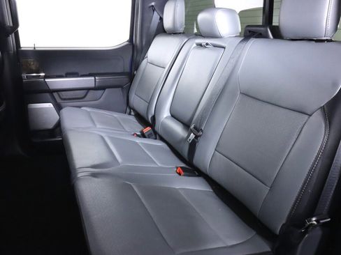 Used 2022 Ford F150 Lightning Lariat image 36