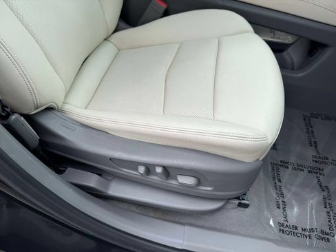 Used 2020 Cadillac XT6 Premium Luxury FWD image 15
