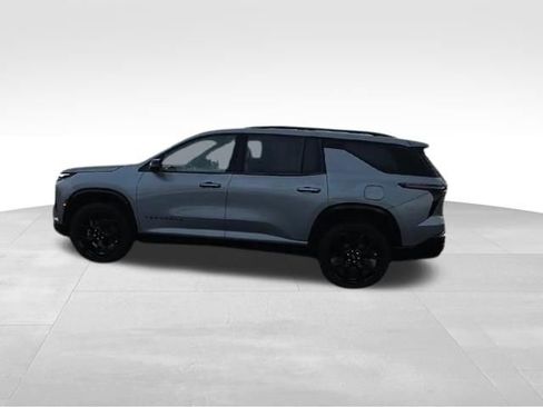 Used 2024 Chevrolet Traverse RS w/ LPO, Floor Liner Package AWD/4WD image 10