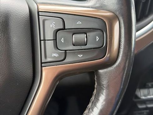 Used 2020 Chevrolet Silverado 2500 High Country w/ Technology Package image 22