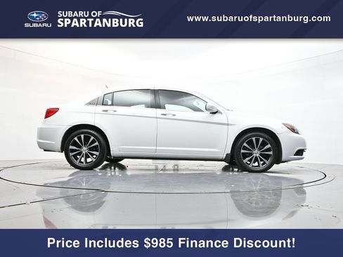 Used 2013 Chrysler 200 Touring w/ S Exterior Appearance Pkg image 31