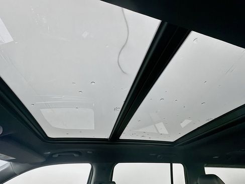 New 2026 Jeep Grand Wagoneer 4WD image 14