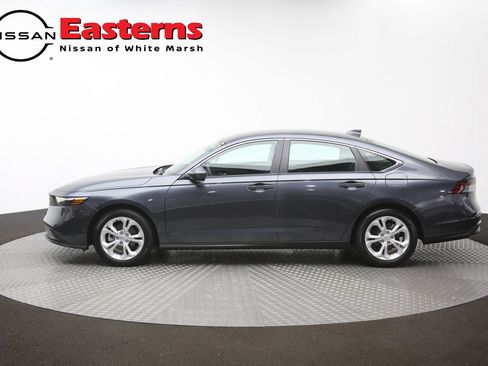 Used 2025 Honda Accord LX image 57