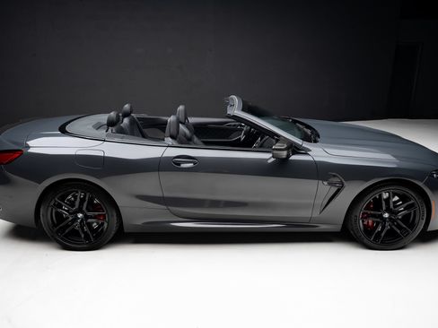 Used 2022 BMW M8 Competition w/ M Carbon Exterior Package AWD/4WD image 39