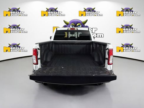 Used 2019 RAM 1500 Big Horn AWD/4WD image 25