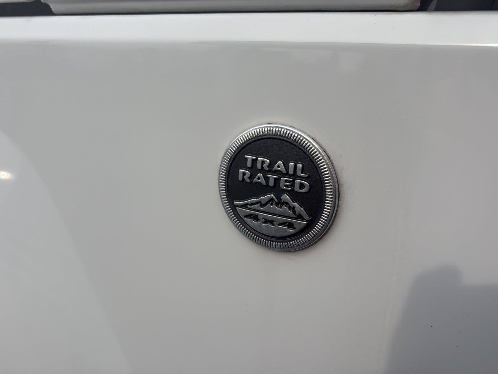Used 2018 Jeep Wrangler Unlimited Sport AWD/4WD image 37