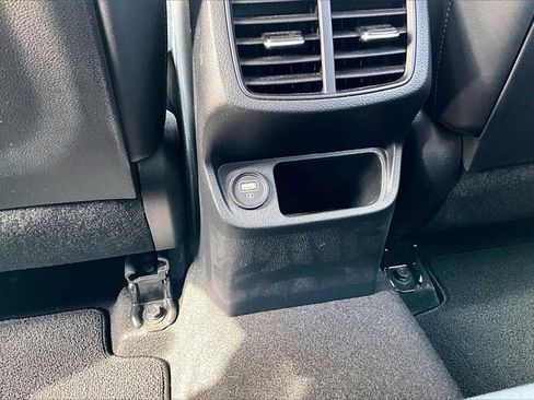 Used 2022 Kia Seltos S image 26