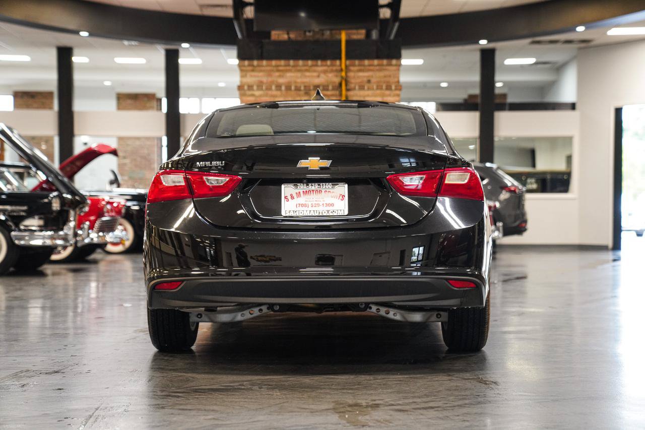Used 2024 Chevrolet Malibu LS FWD image 12