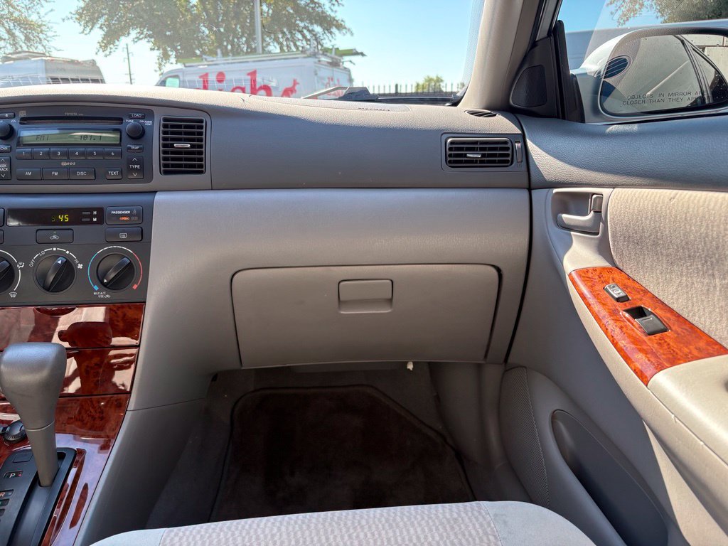 Used 2006 Toyota Corolla CE FWD image 7