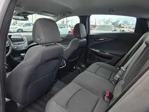 Used 2025 Chevrolet Malibu LT FWD image 31