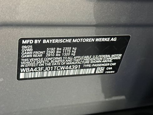 Used 2026 BMW 530i w/ Premium Package RWD image 18