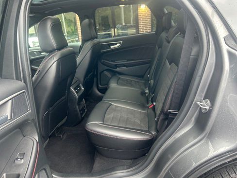 Used 2023 Ford Edge ST-Line AWD/4WD image 12