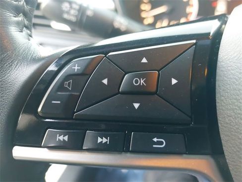 Used 2019 Nissan Altima 2.5 SV image 17