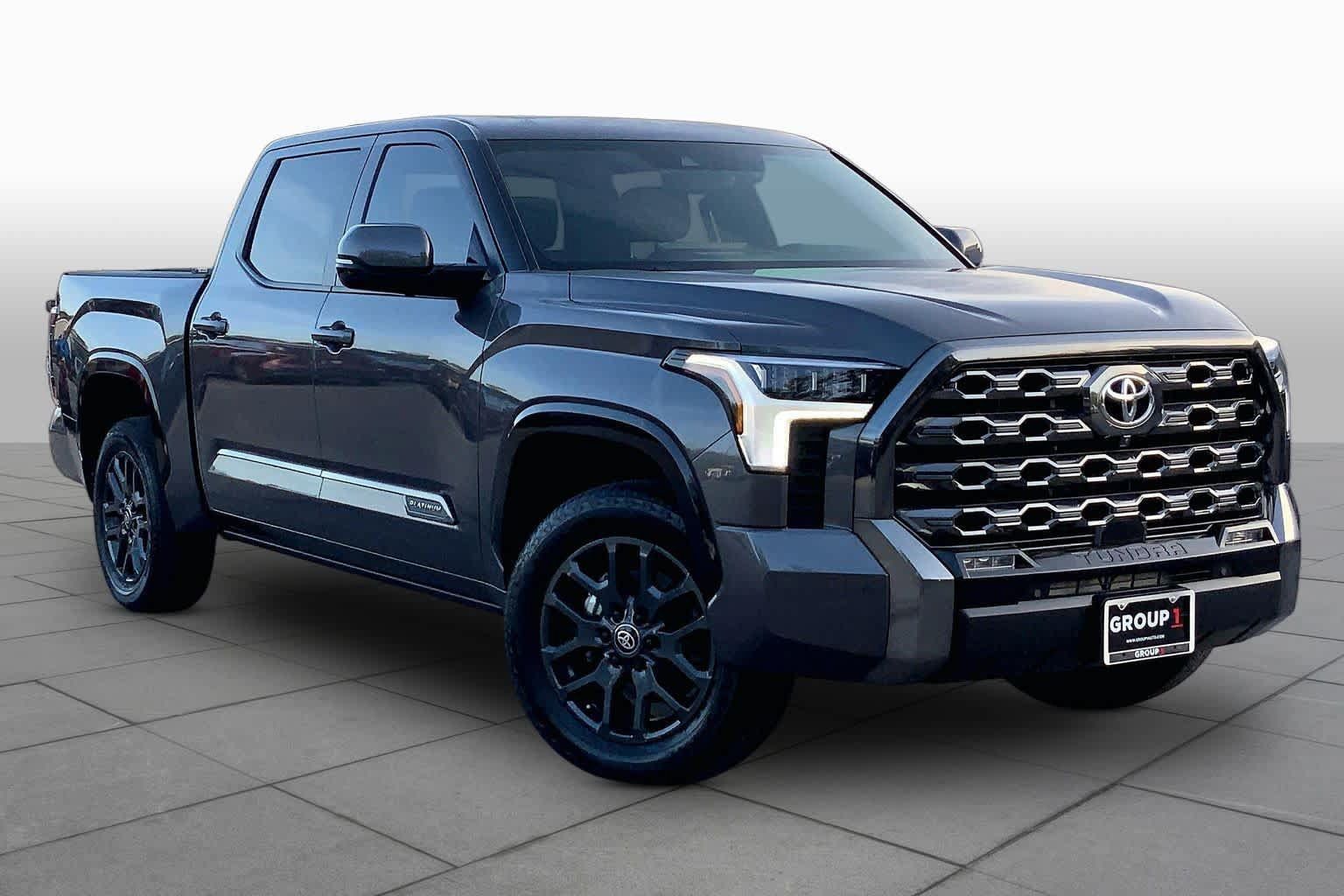 Used 2025 Toyota Tundra Platinum AWD/4WD image 3
