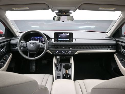 Certified 2023 Honda Accord EX image 11
