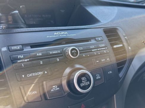 Used 2009 Acura TSX w/ Technology Package FWD image 25