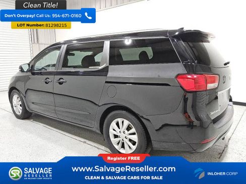 Used 2015 Kia Sedona LX FWD image 3