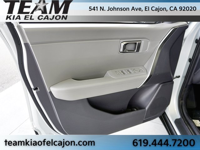 New 2027 Kia Seltos LX FWD image 28