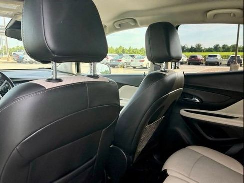 Used 2019 Buick Encore Preferred w/ Safety Package FWD image 11
